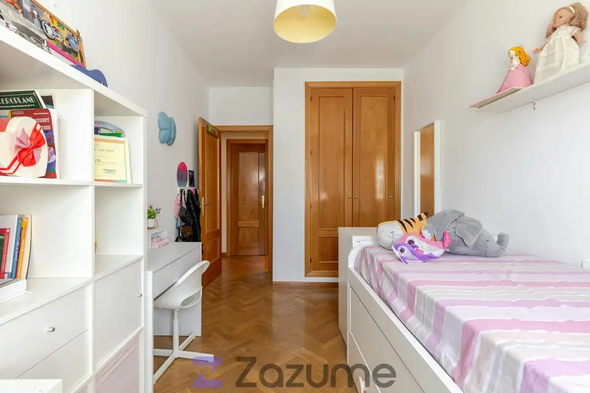 Habitación de Piso de alquiler en Vergel - Las Olivas