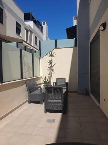 Dúplex en Alquiler en Cho - Parque de la Reina