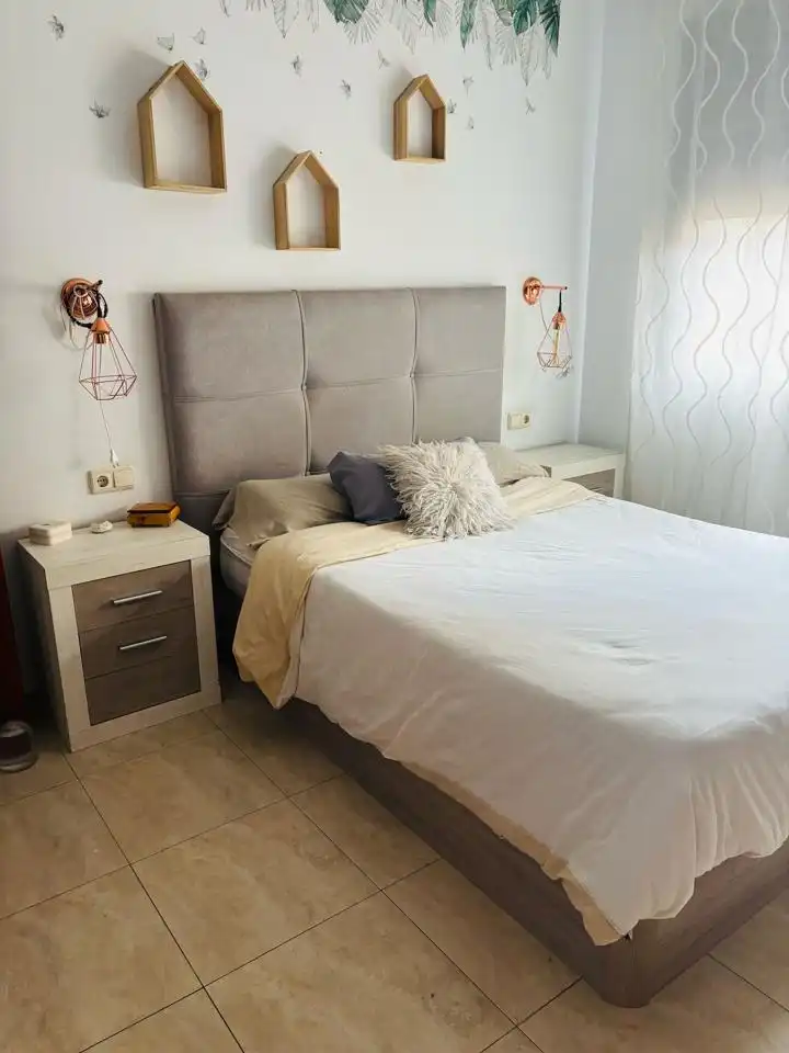 Habitación de Piso en venta en Melilla