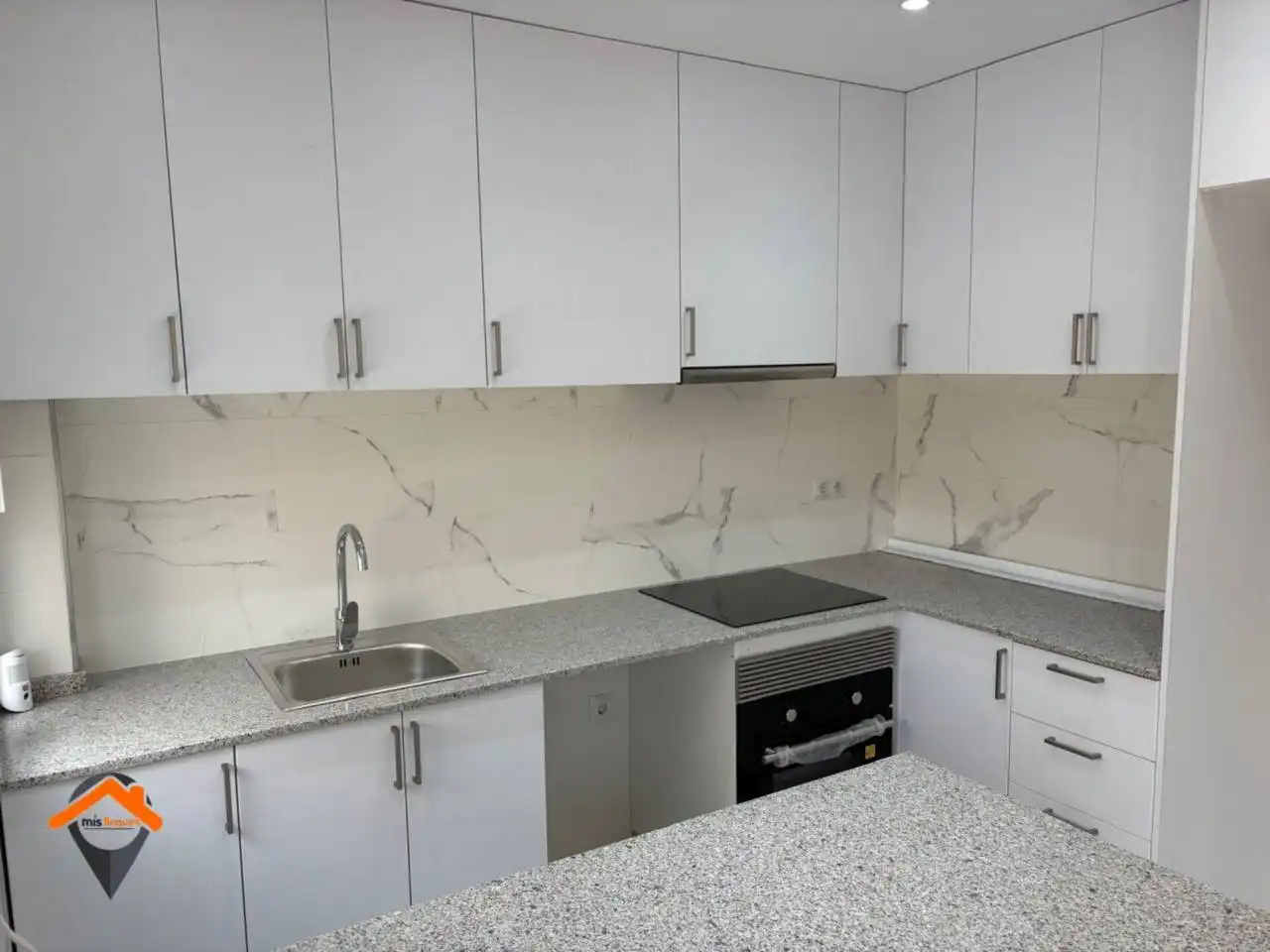 Küche von Wohnung zum Verkauf in Sabadell mit Klimaanlage, Heizung und Terrasse