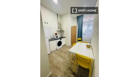 Foto 4 de Estudio para compartir en Los Guindos - Parque Mediterráneo - Santa Paula, Málaga Capital