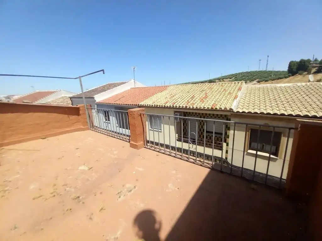 Vista exterior de Casa o chalet en venta en Martos con Terraza y Amueblado