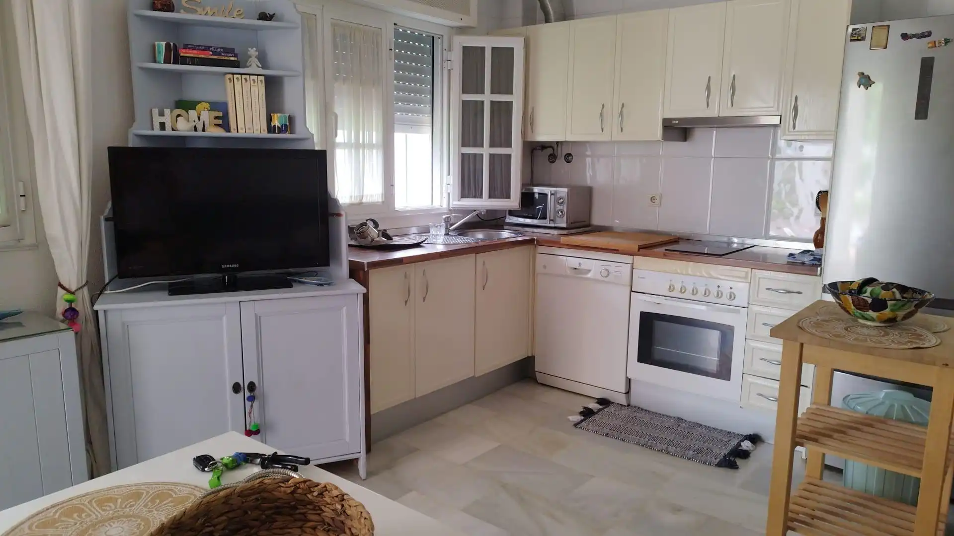 Cuina de Apartament en venda en Chiclana de la Frontera amb Terrassa