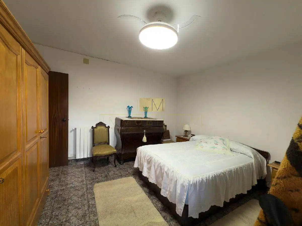 Dormitori de Casa o xalet en venda en Vilanova i la Geltrú amb Calefacció, Jardí privat i Terrassa