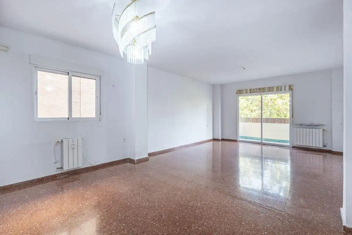 Flat with terrace for sale in Calle Profesor Agustín Escribano