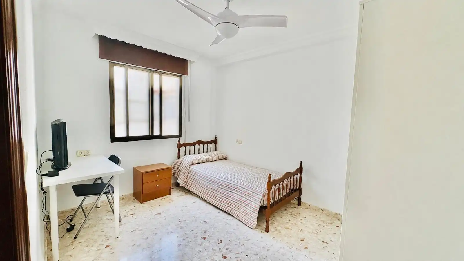 Habitación de Piso en venta en Málaga con Aire acondicionado y Terraza