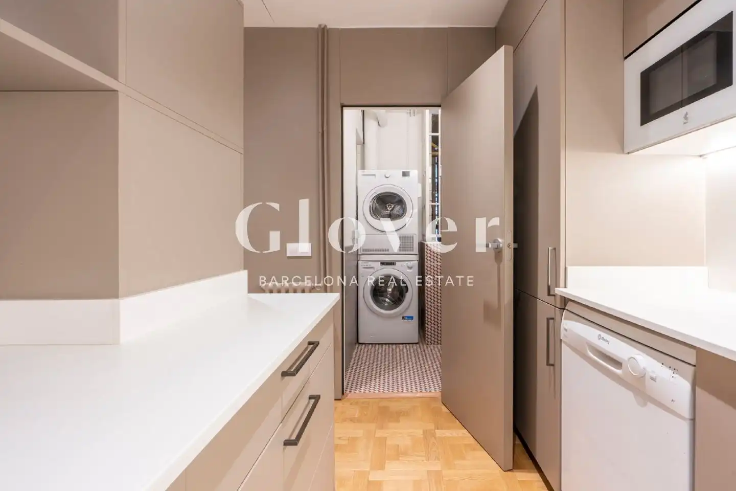Cocina de Piso en venta en Barcelona con Aire acondicionado, Calefacción y Terraza