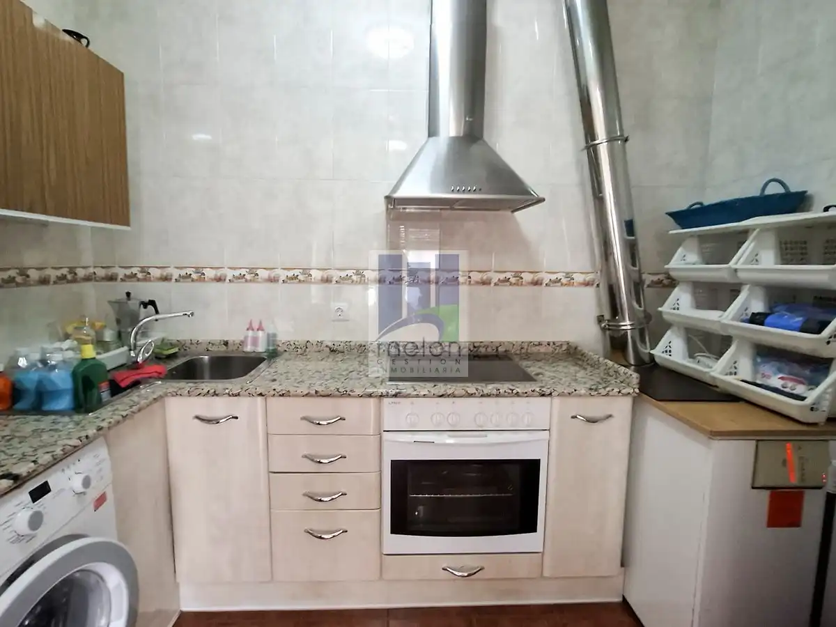 Cocina de Piso en venta en Melgar de Fernamental con Trastero