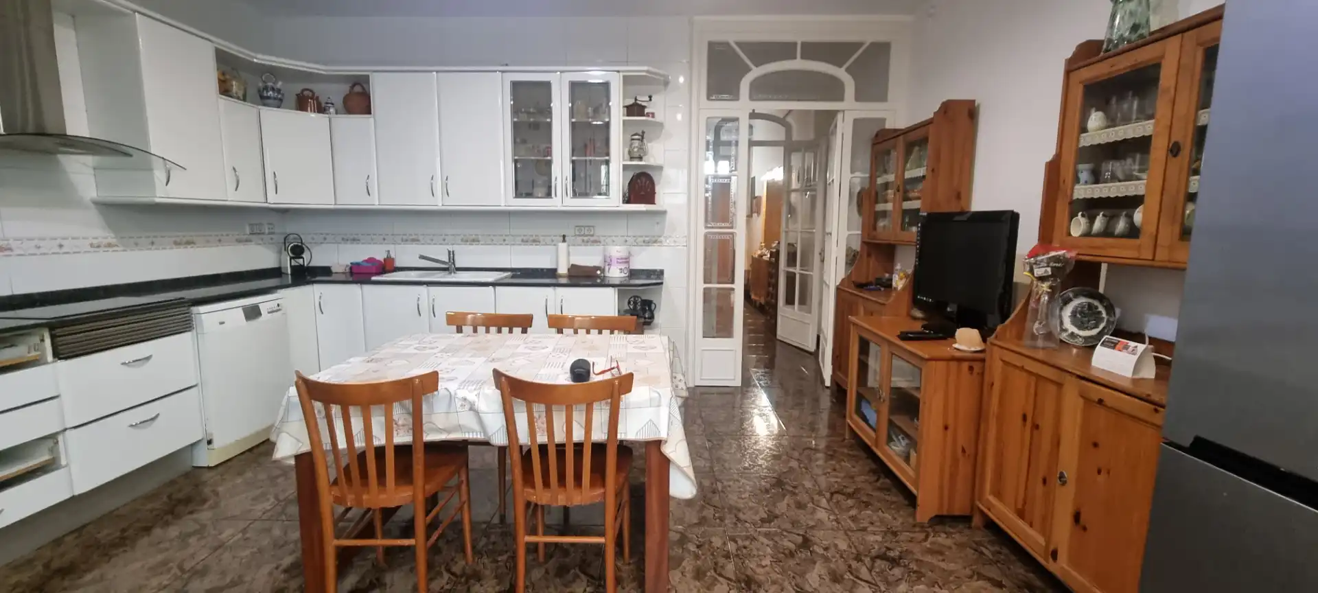 Küche von Haus oder Chalet zum Verkauf in Badalona mit Klimaanlage, Heizung und Terrasse