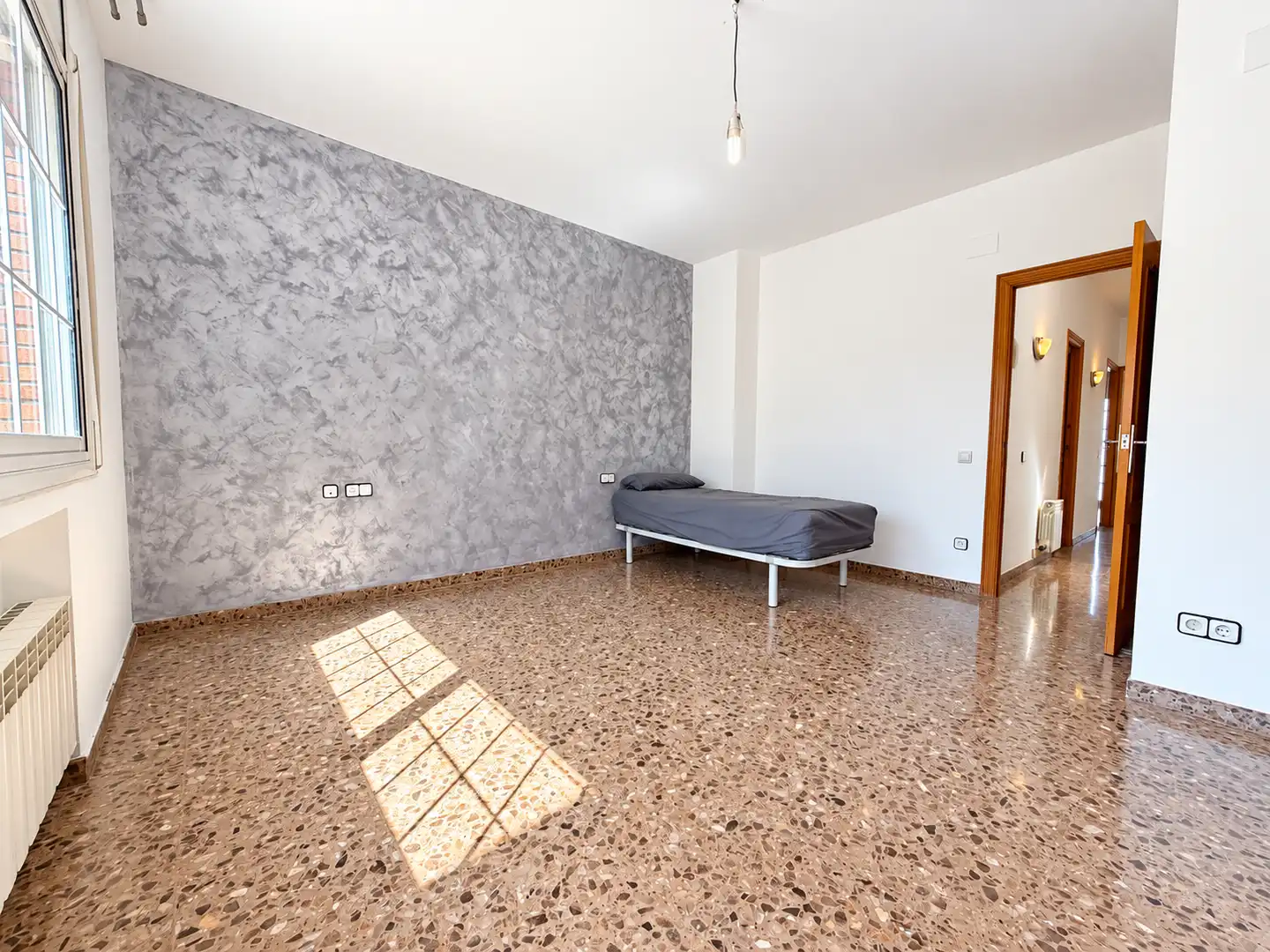 Semi-detached house with terrace for sale in Marianao, imagen 56