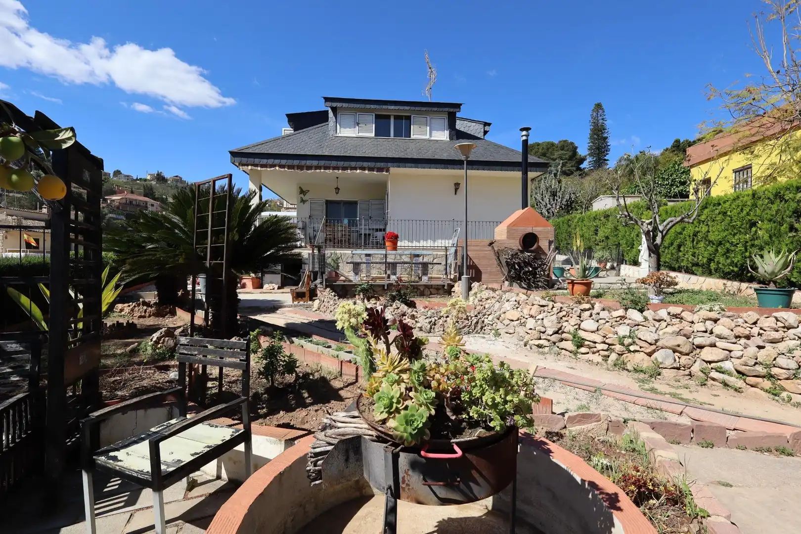 Jardín de Casa o chalet en venta en Chiva con Aire acondicionado, Calefacción y Jardín privado