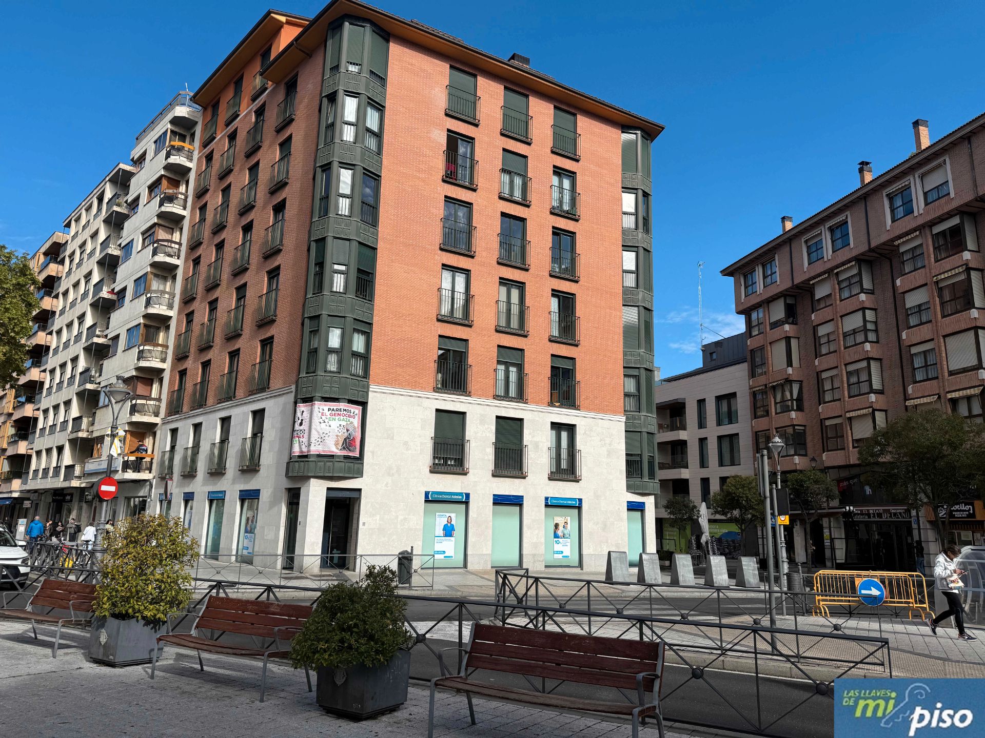 Exterior view of Flat for sale in Valladolid Capital  with Heating, Parquet flooring and Storage room