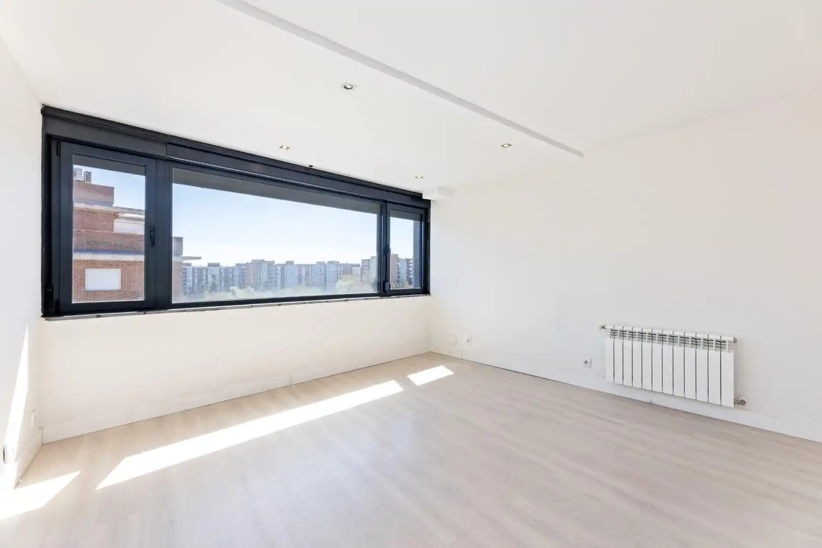 Habitación de Ático en venta en Madrid con Aire acondicionado, Calefacción y Terraza