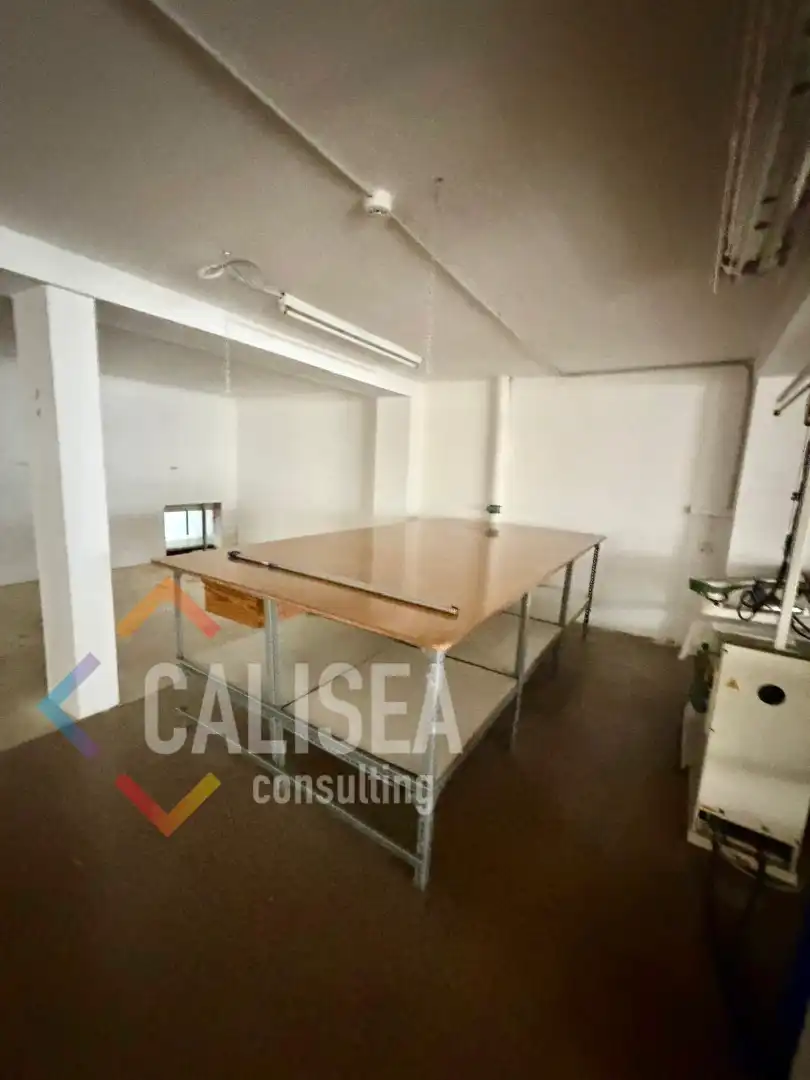 Nave industrial de alquiler en Sabadell