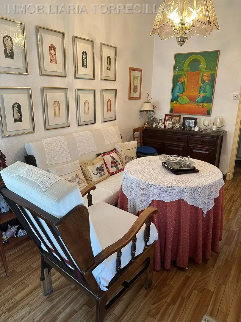 Sala d'estar de Pis en venda en Valladolid amb Balcó