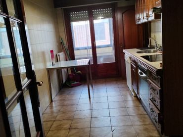 Flat with balcony for sale in Gibeleta Etxetaldea