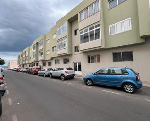 Exterior view of Flat for sale in Puerto del Rosario  with Oven, Washing machine and Internet