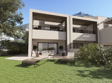 Adosado con balcón en venta en Istán