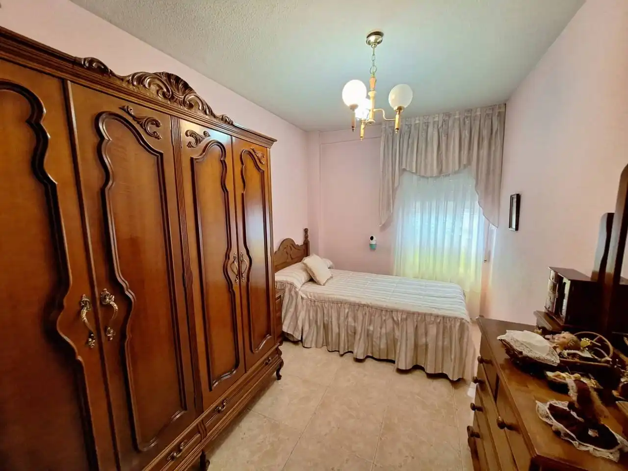 Schlafzimmer von Wohnung zum Verkauf in Fuenlabrada mit Klimaanlage, Heizung und Terrasse