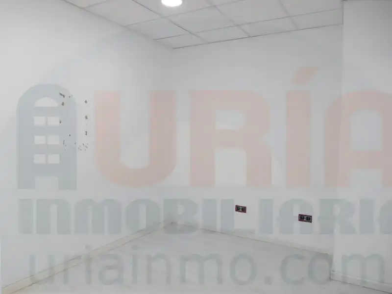 Local comercial de lloguer a Calle Cervantes, imagen 10