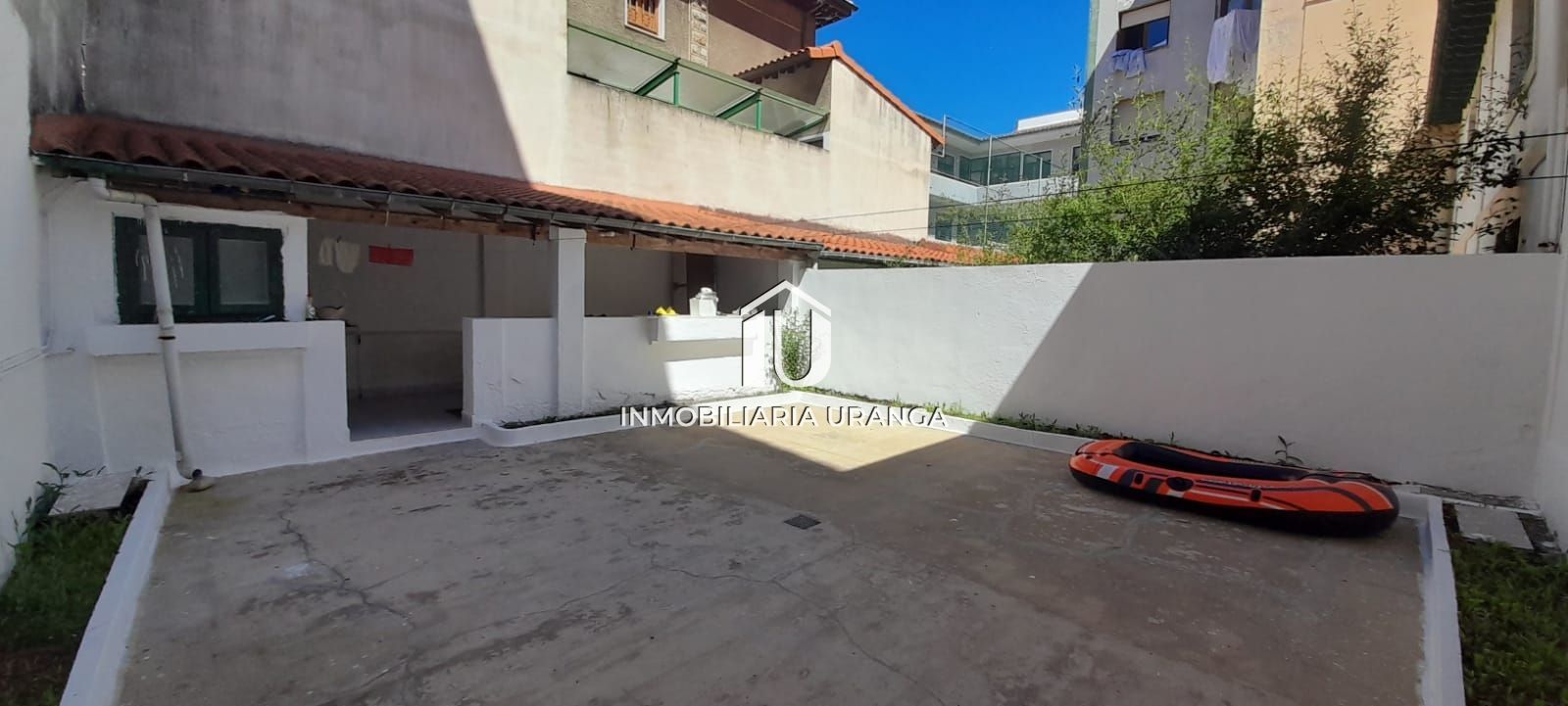 Terrassa de Casa o xalet en venda en Laredo amb Calefacció, Jardí privat i Terrassa