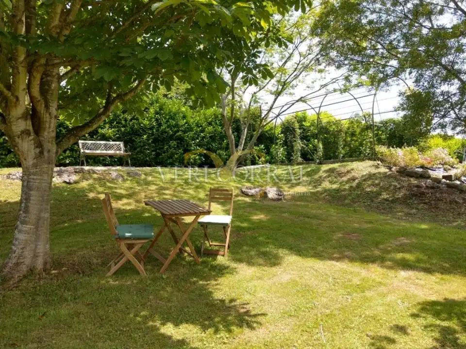 Jardín de Edificio en venta en Llanes