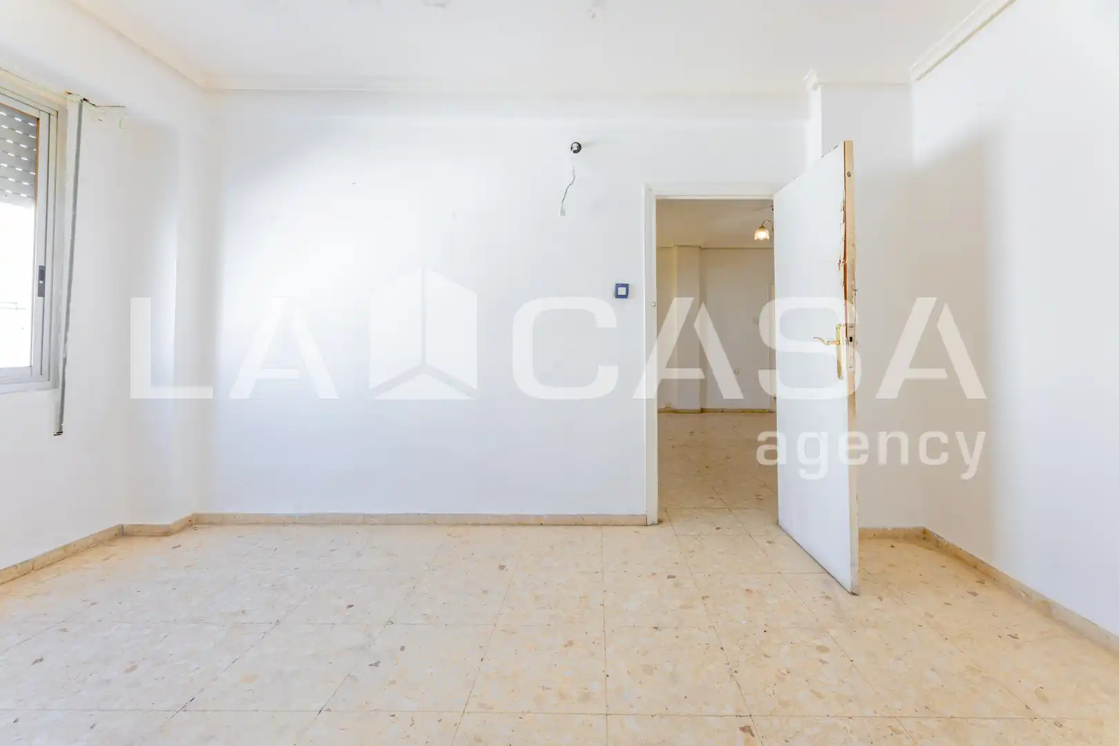 Flat for sale in Valencia