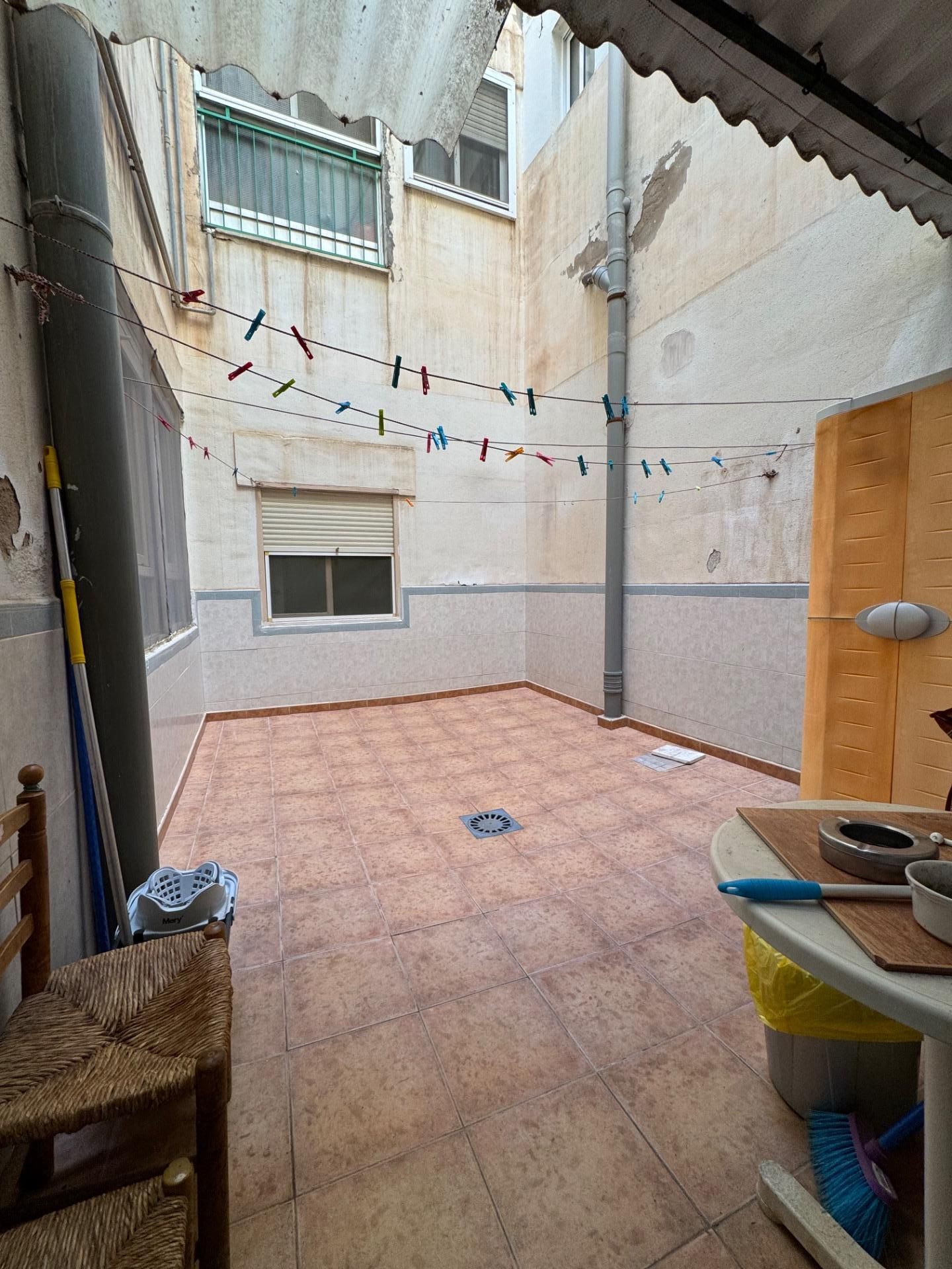 Piso en venta en Novelda con Terraza y Alarma
