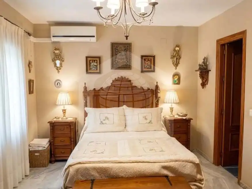 Habitación de Casa o chalet en venta en Málaga con Jardín privado, Terraza y Trastero