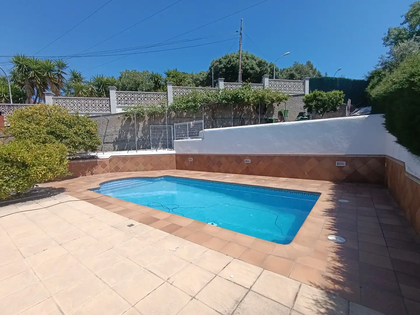 Piscina de Casa o xalet en venda en Caldes de Montbui amb Aire condicionat, Calefacció i Jardí privat