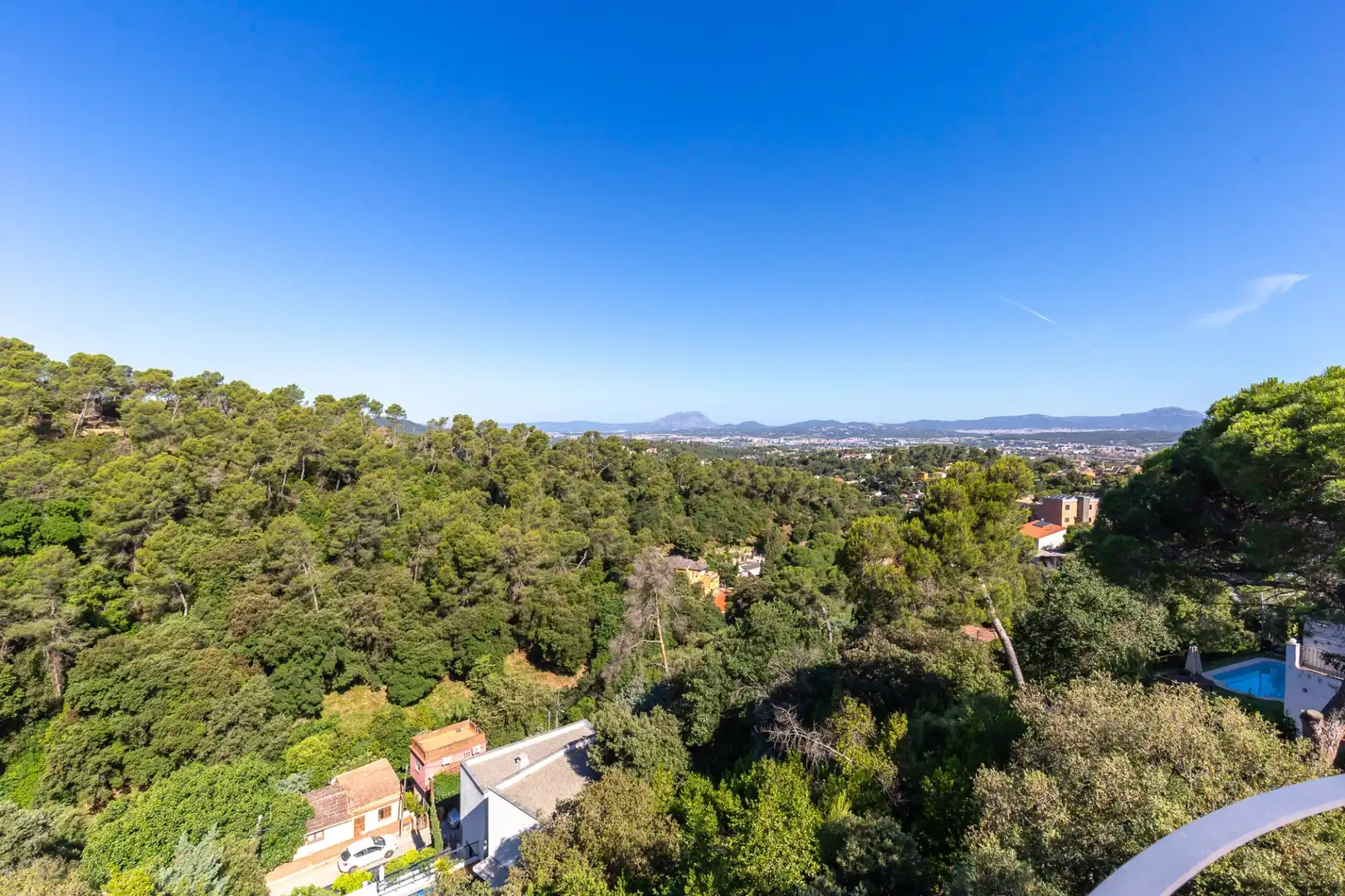 Vista exterior de Casa o xalet en venda en Sant Cugat del Vallès amb Aire condicionat, Calefacció i Terrassa