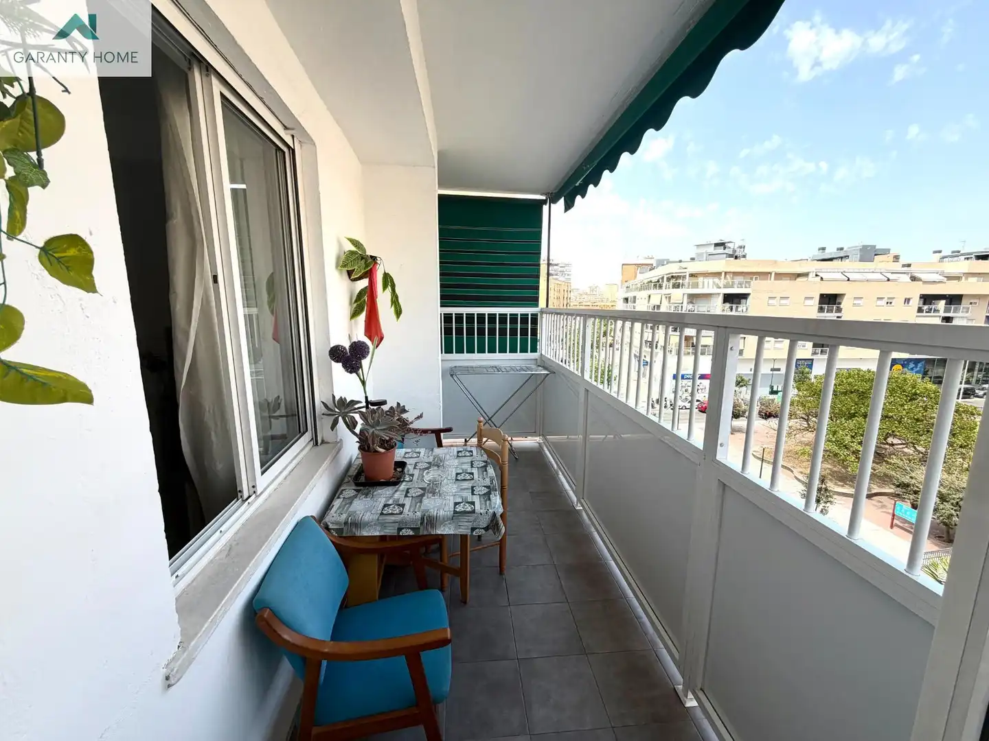 Piso con terraza en venta en Cruz de Humilladero, imagen 2