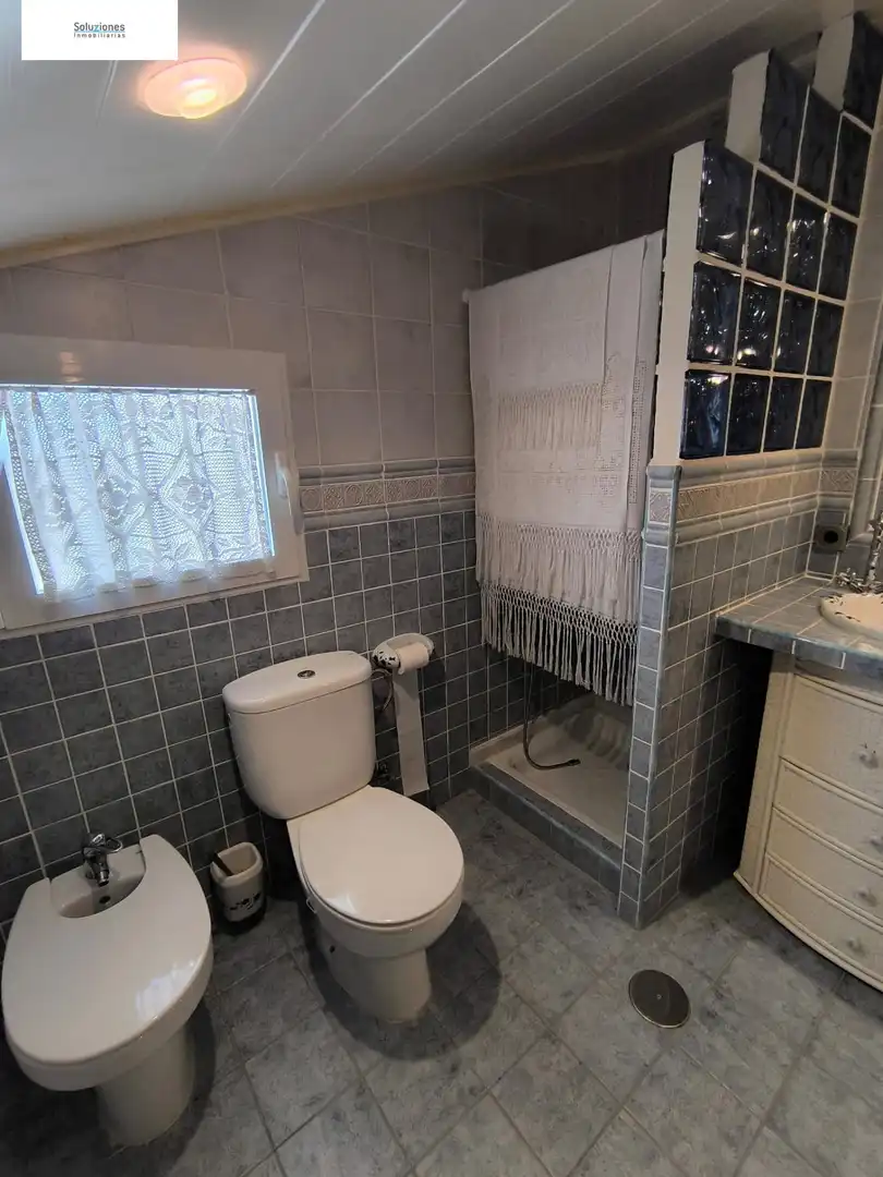 Bathroom of Houses for sale in Albacete  with Air Conditioner, Heating and Private garden