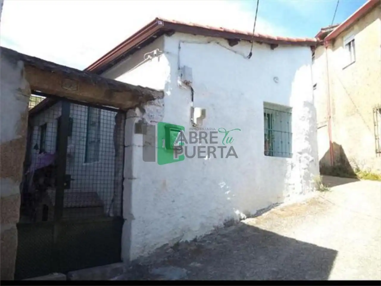 Vista exterior de Casa o chalet en venta en Ourense Capital  con Calefacción, Jardín privado y Terraza