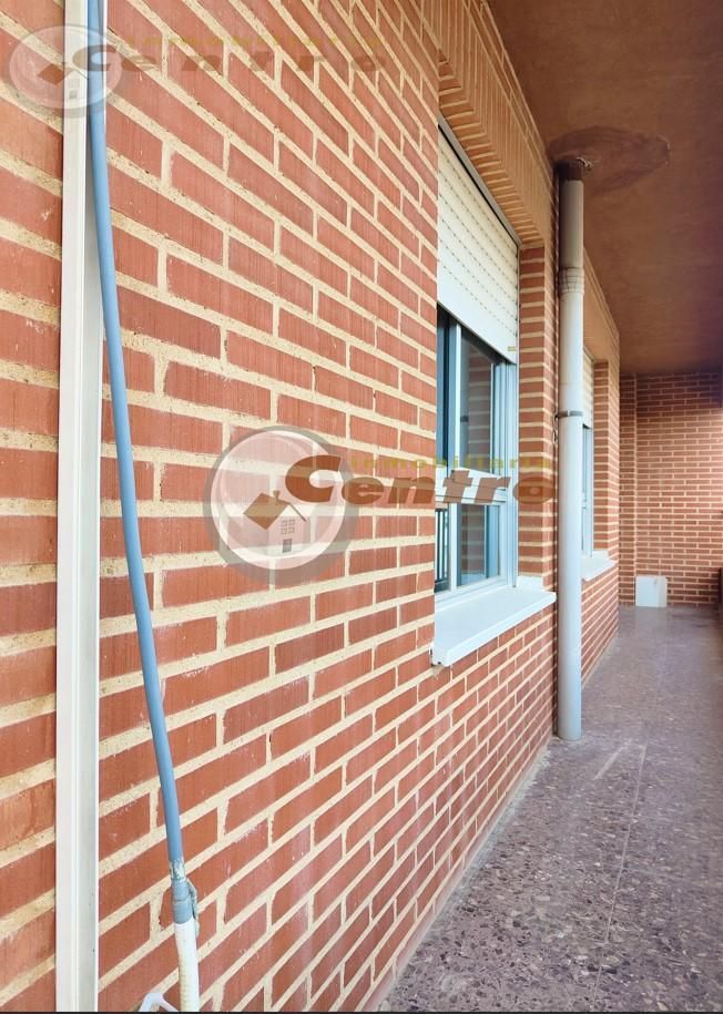 Vista exterior de Pis en venda en  Albacete Capital amb Aire condicionat, Calefacció i Terrassa