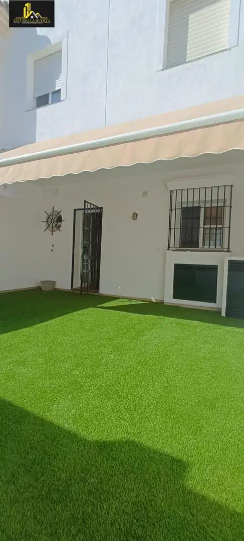 Terrassa de Casa o xalet en venda en El Retiro - Parque Atlántico - Ronda este