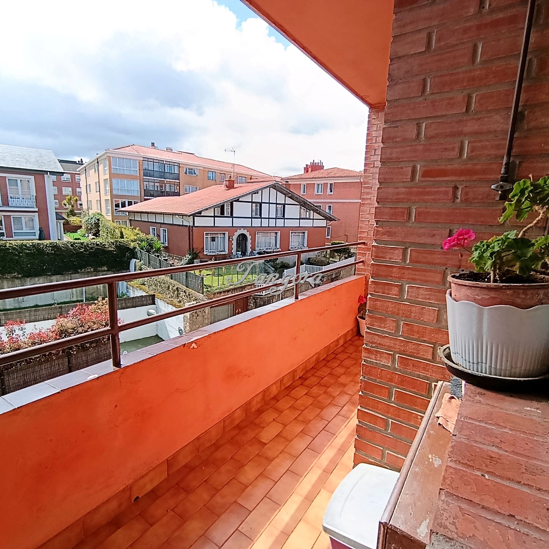 Balcony of Flat for sale in Getxo   with Heating, Parquet flooring and Terrace