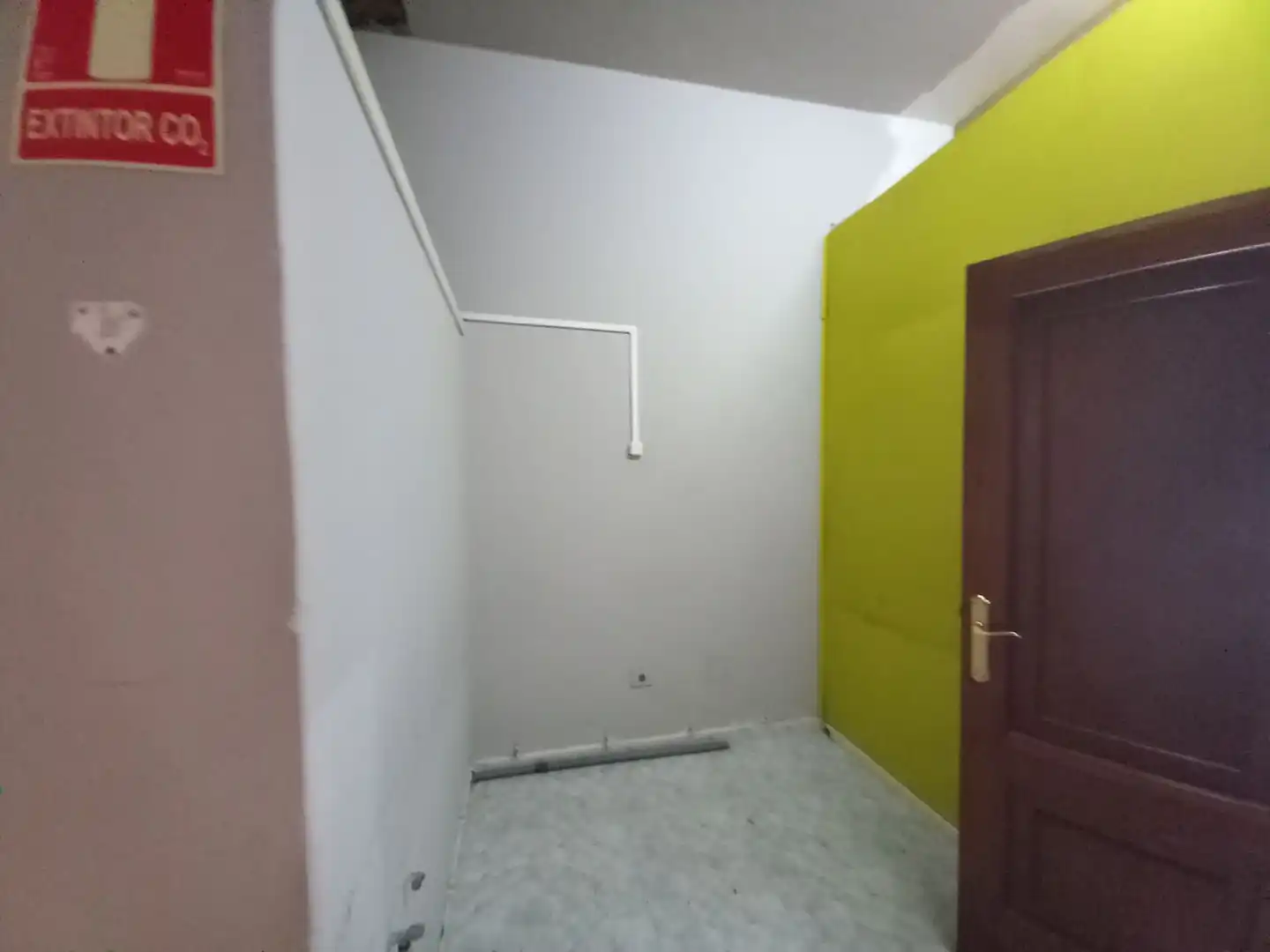 Commercial properties for rent in Ribeira