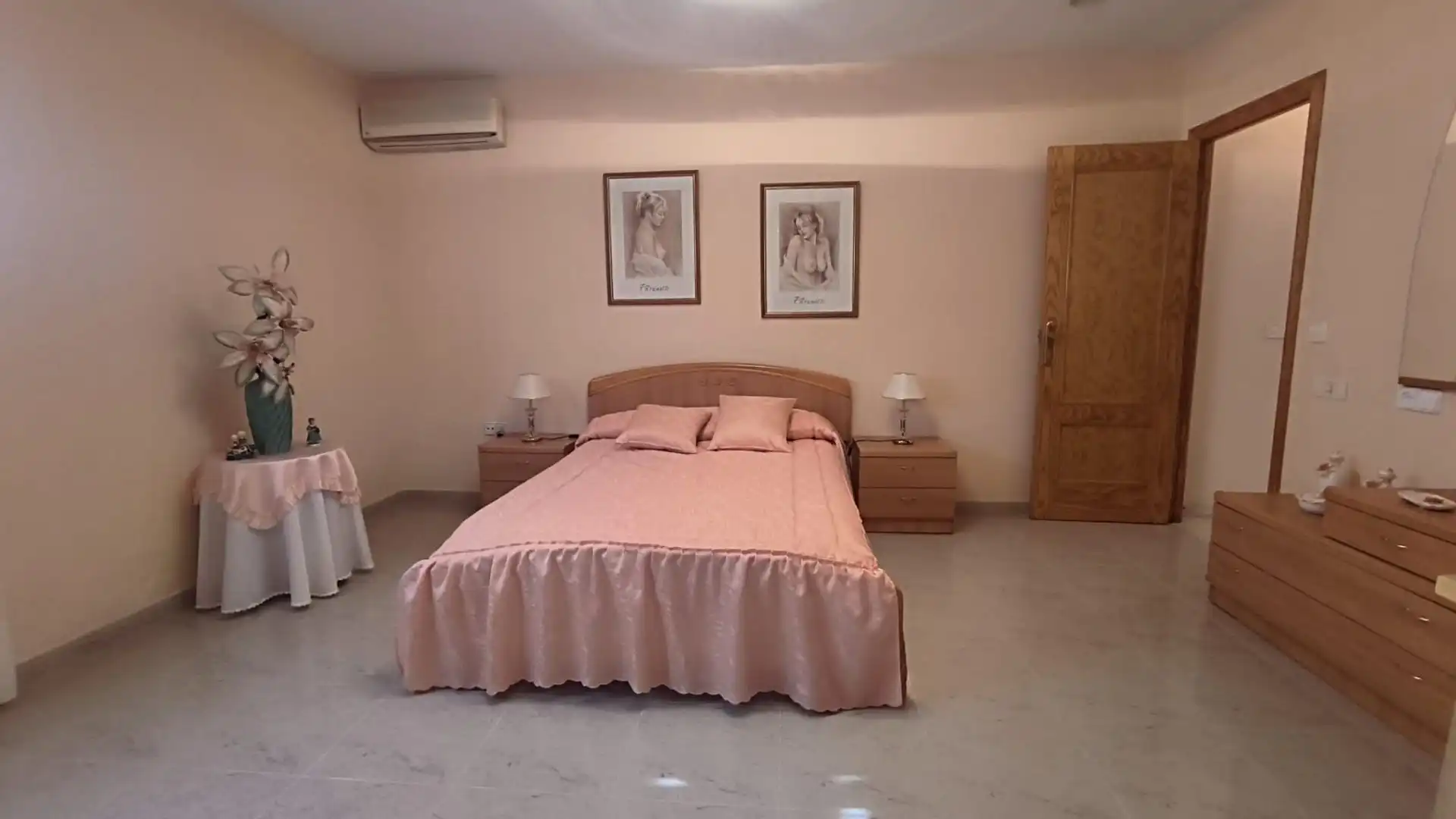 Habitación de Casa o chalet en venta en La Nucia con Calefacción, Jardín privado y Terraza