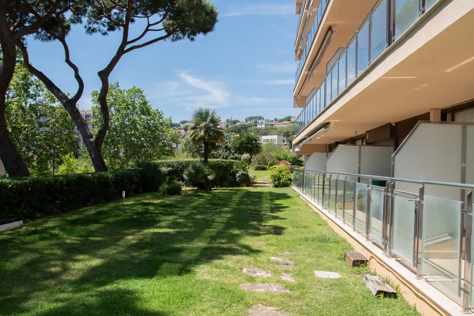 Jardí de Pis en venda en Sant Feliu de Guíxols amb Terrassa, Moblat i Forn