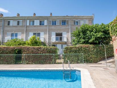 Exterior view of Single-family semi-detached for sale in  Zaragoza Capital  with Air Conditioner, Terrace and Balcony