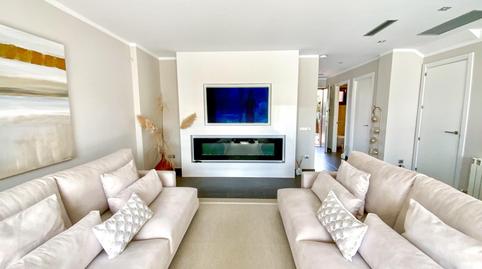 Foto 4 de Casa adosada en venda a  Bilbao, Centre, El Masnou