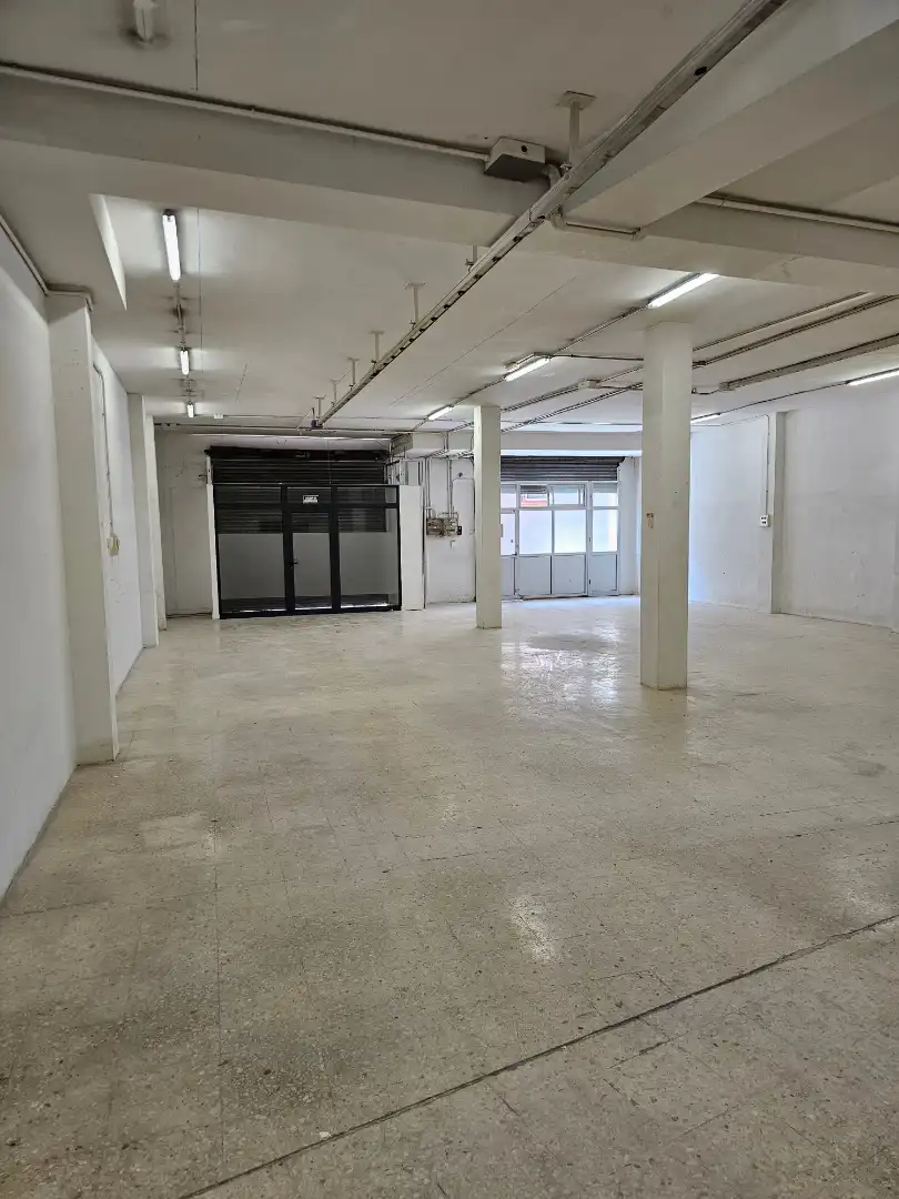 Local comercial de lloguer a Carrer Bellavista