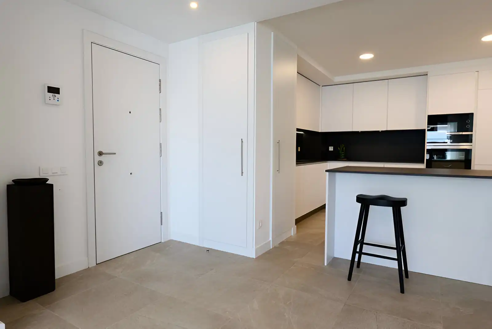 Apartamento con piscina en venta en Estepona Pueblo, imagen 20