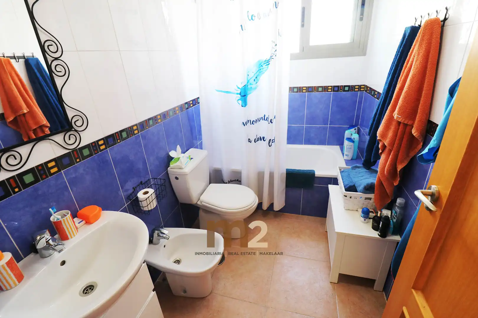 Bathroom of Flat for sale in Guardamar del Segura  with Air Conditioner, Heating and Terrace