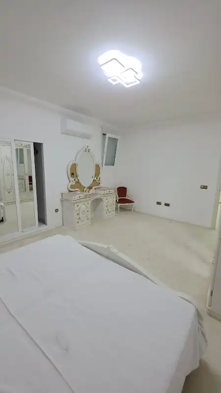Dormitori de Casa o xalet de lloguer en Nerja amb Aire condicionat, Calefacció i Terrassa