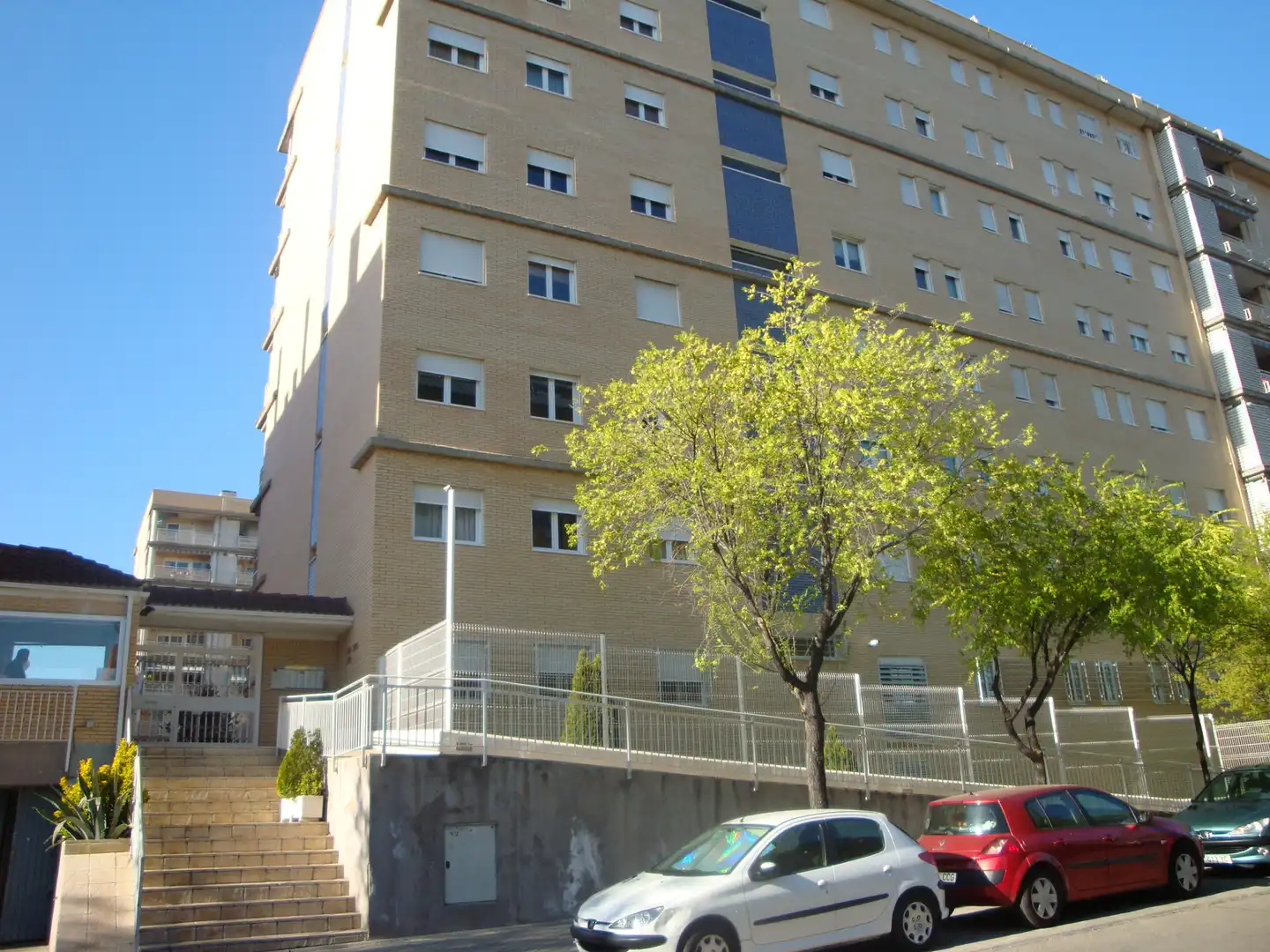 Vista exterior de Garatge de lloguer en Madrid