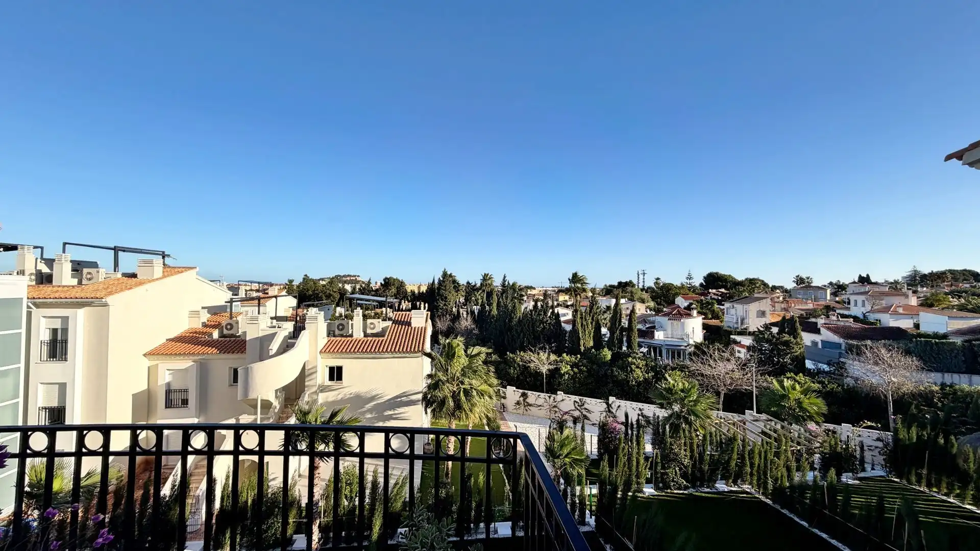 Exterior view of Attic for sale in El Montgó