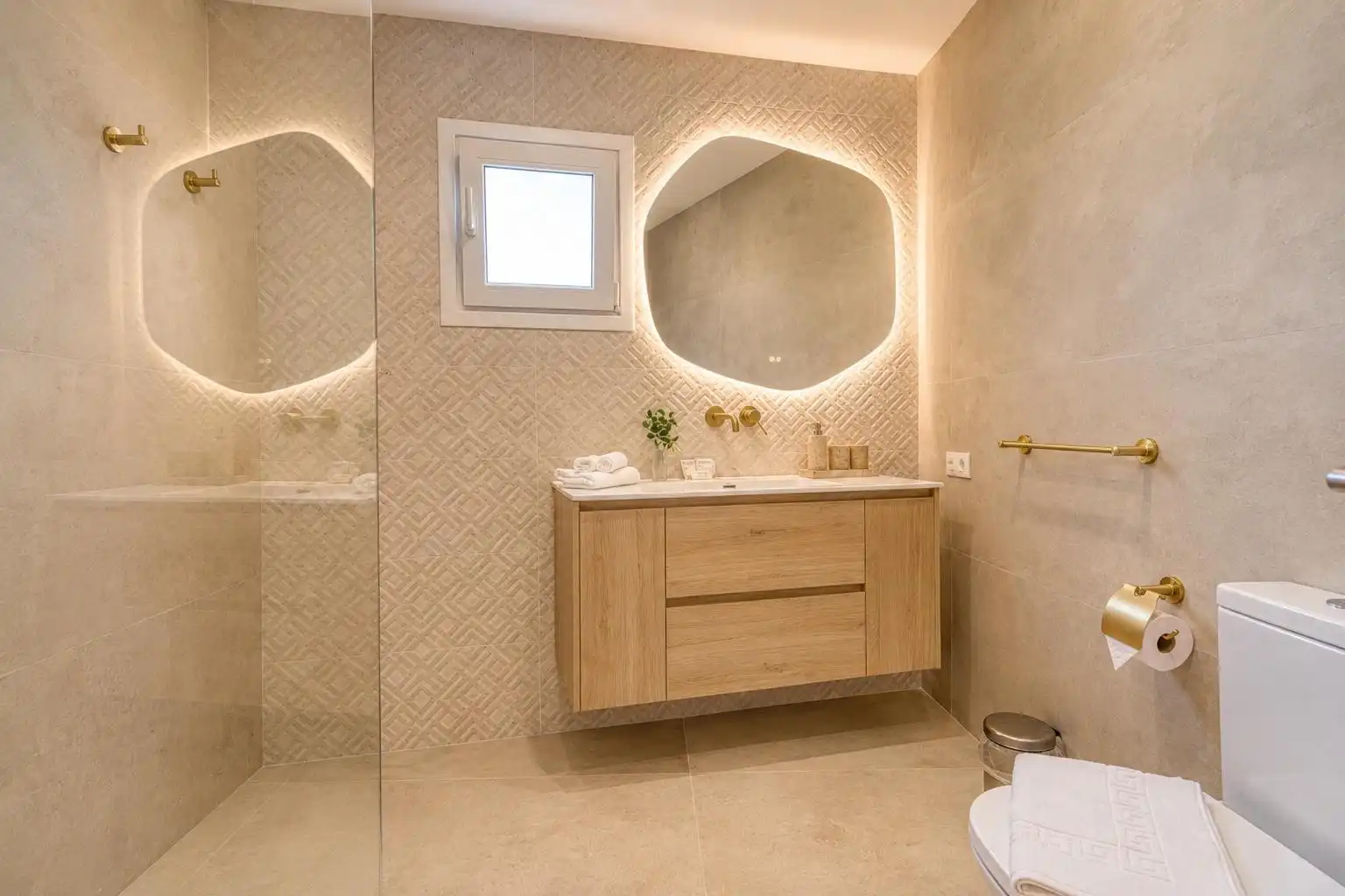Bany de Apartament de lloguer en Marbella amb Aire condicionat, Terrassa i Traster