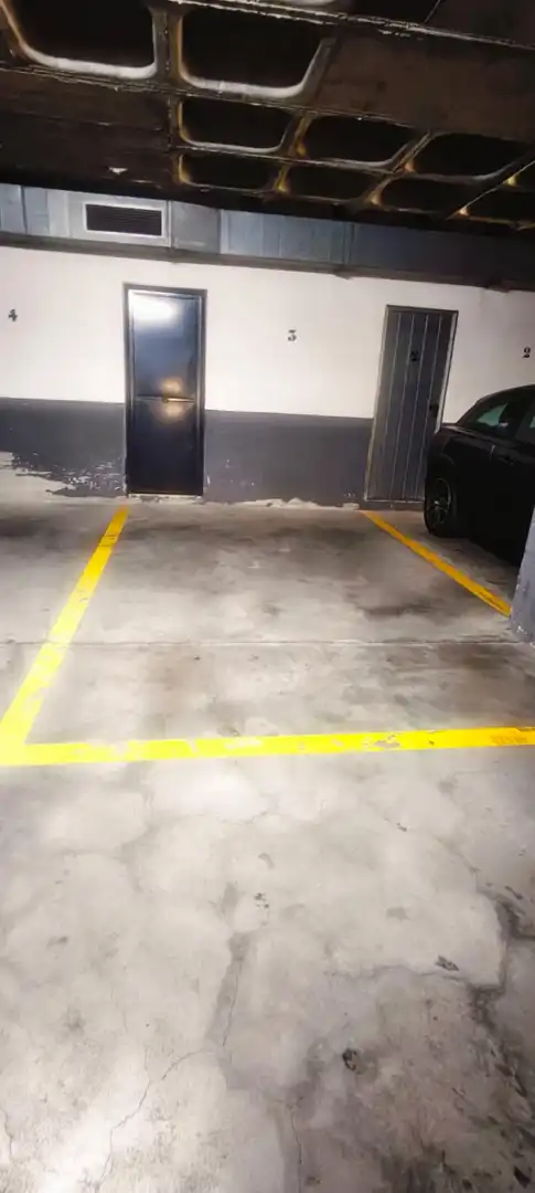 Parking of Flat for rent in Sevilla  with Air Conditioner, Storage room and Oven